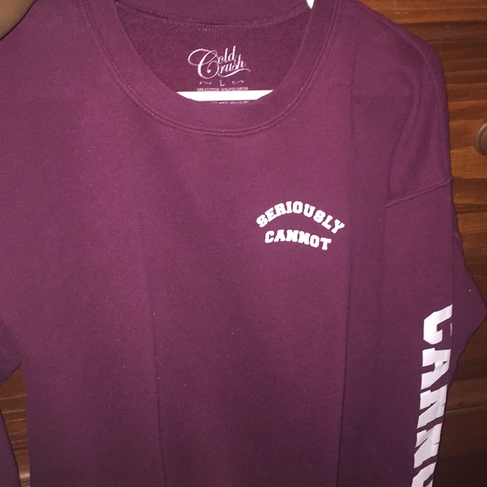 Burgundy pull over